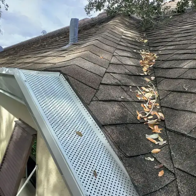 Leaf guard installed on a seamless gutter — project 9