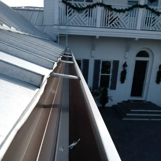 Seamless gutter installation by Heavy Metal Gutters — project 15
