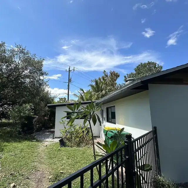 Seamless gutter installation by Heavy Metal Gutters — project 24